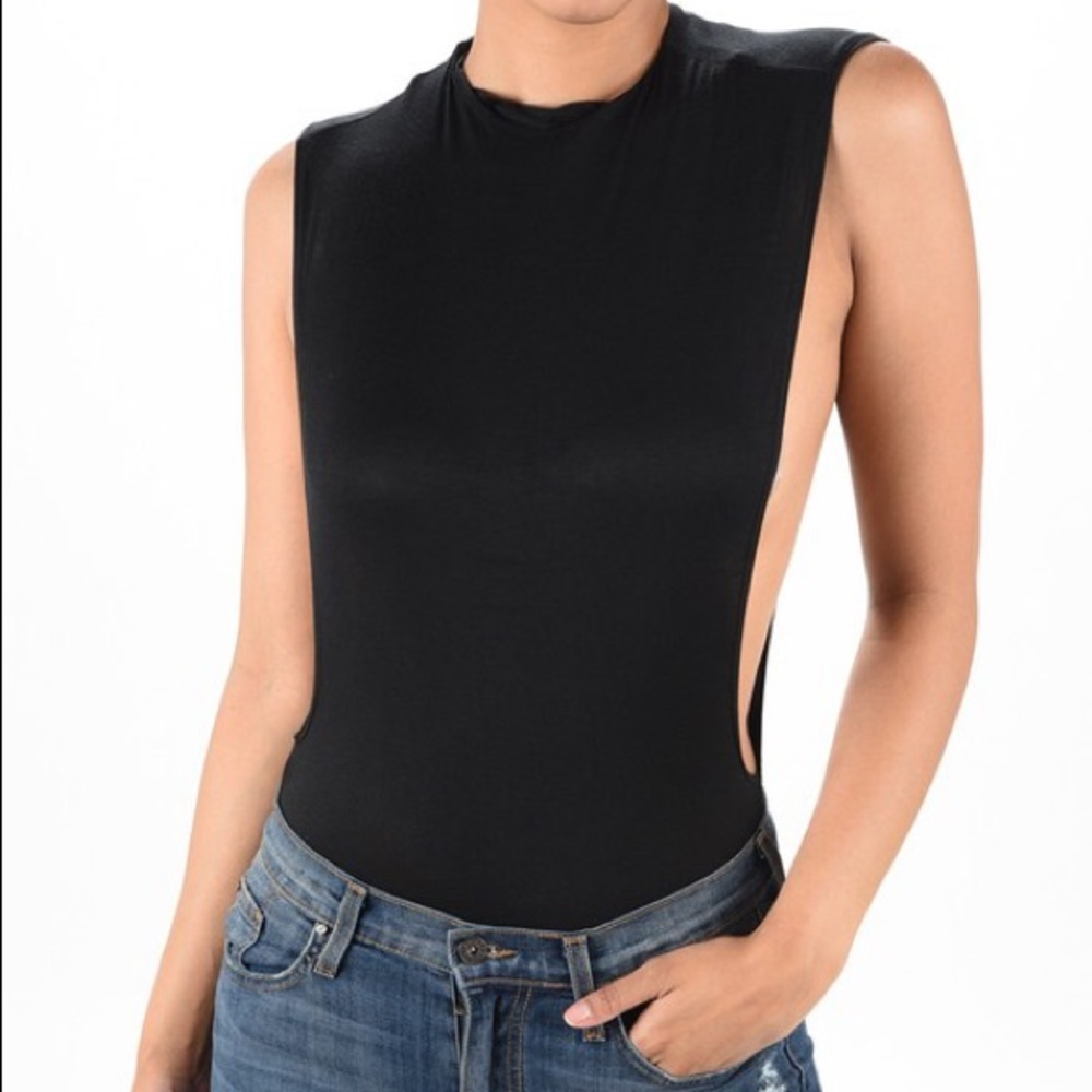 🆕 Dip It Low Bodysuit